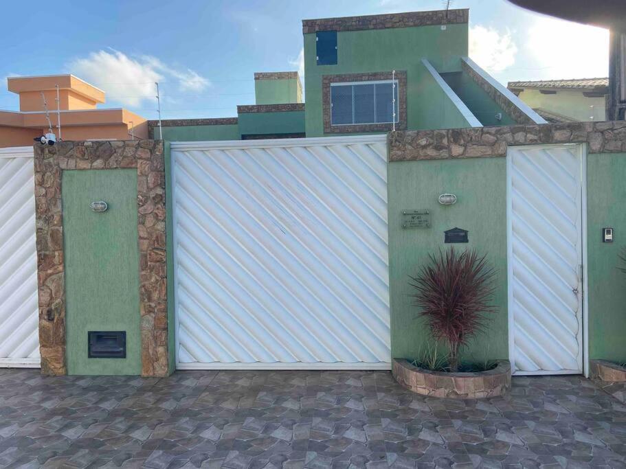 Casa Agradavel Em Frente A Com Jacuzzi/spa