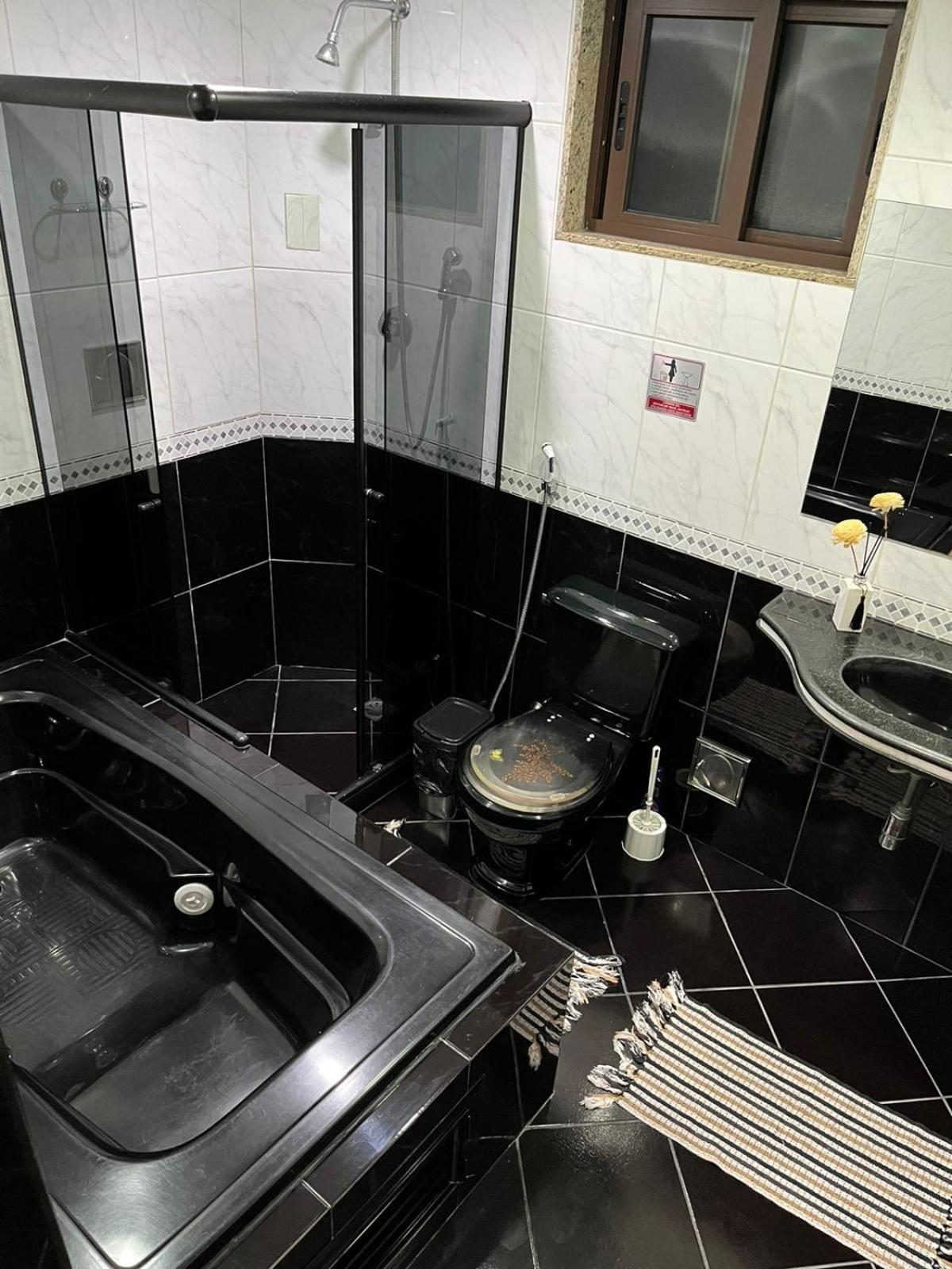 Casa Agradavel Em Frente A Com Jacuzzi/spa *