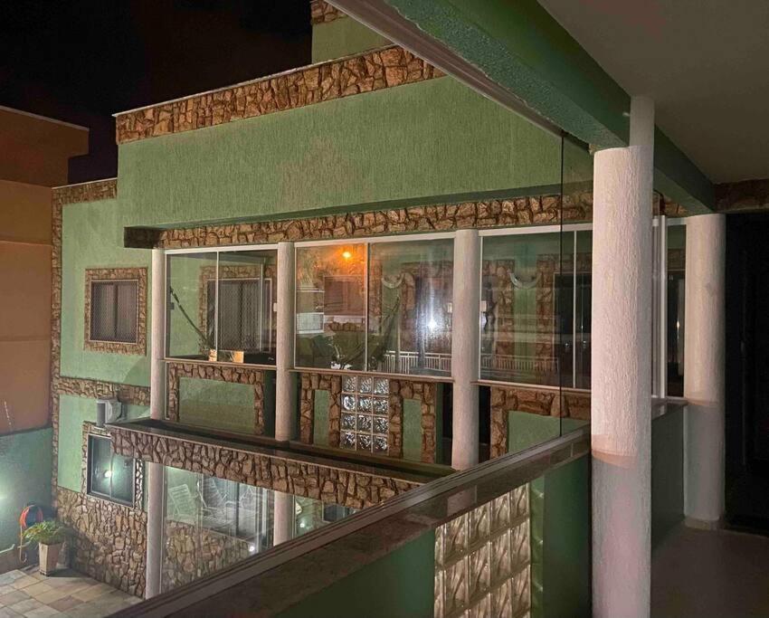 Casa Agradavel Em Frente A Com Jacuzzi/spa * Niteroi